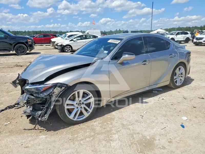 2021 Lexus IS фото