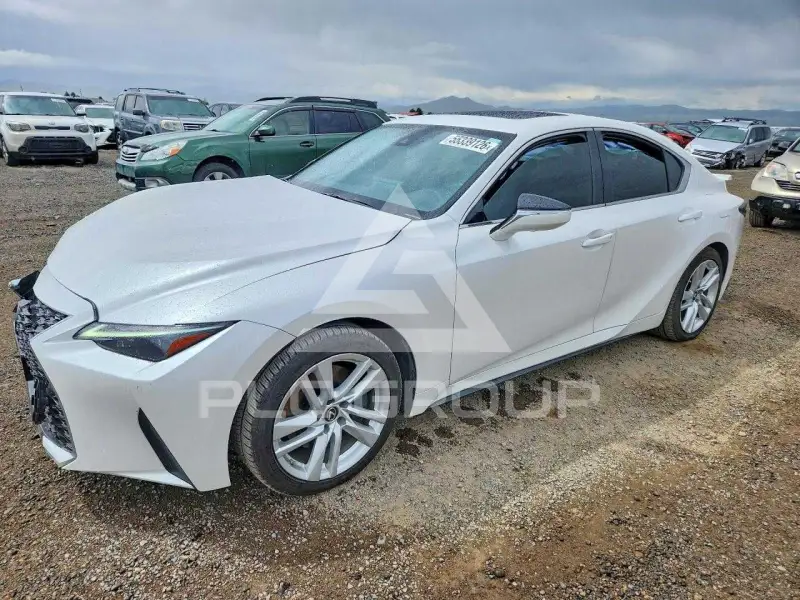 2021 Lexus IS фото