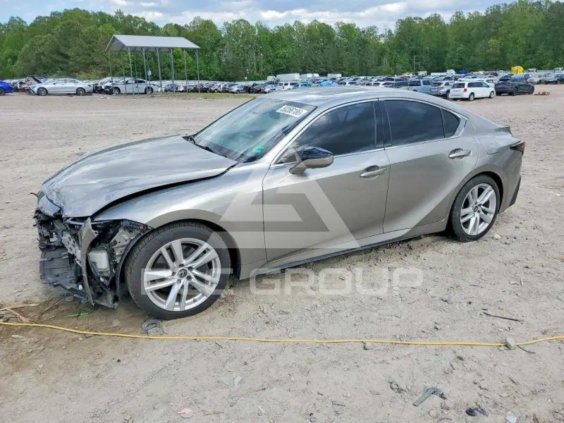 2021 Lexus IS фото