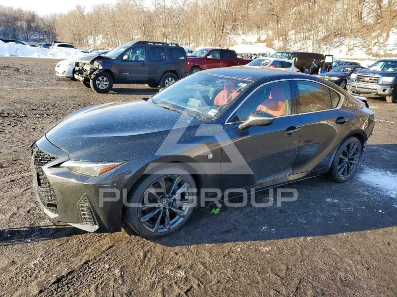 2021 Lexus IS350 фото