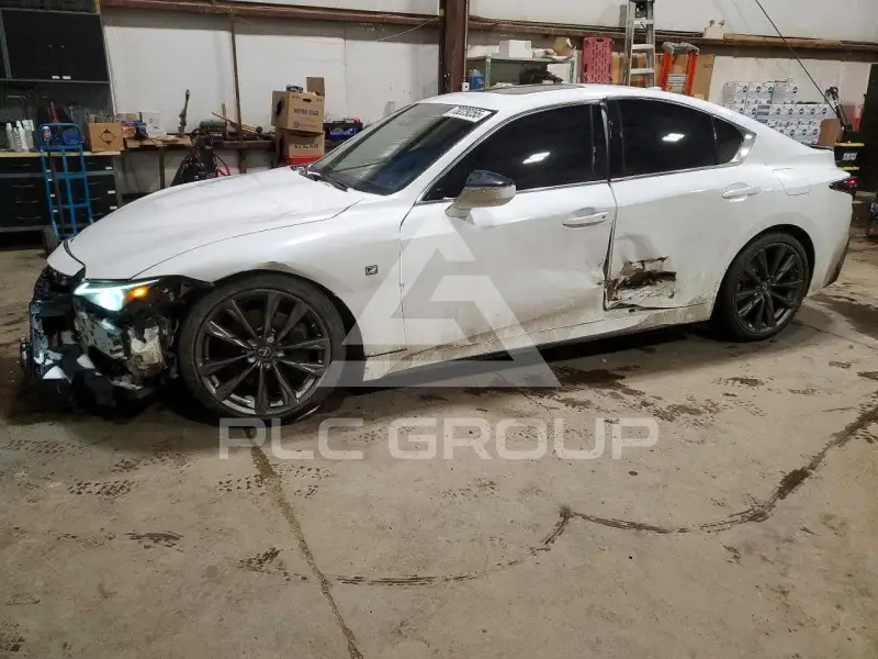 2021 Lexus IS350 фото