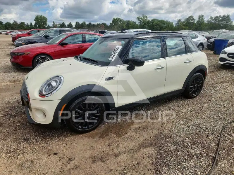 2021 Mini COOPER фото