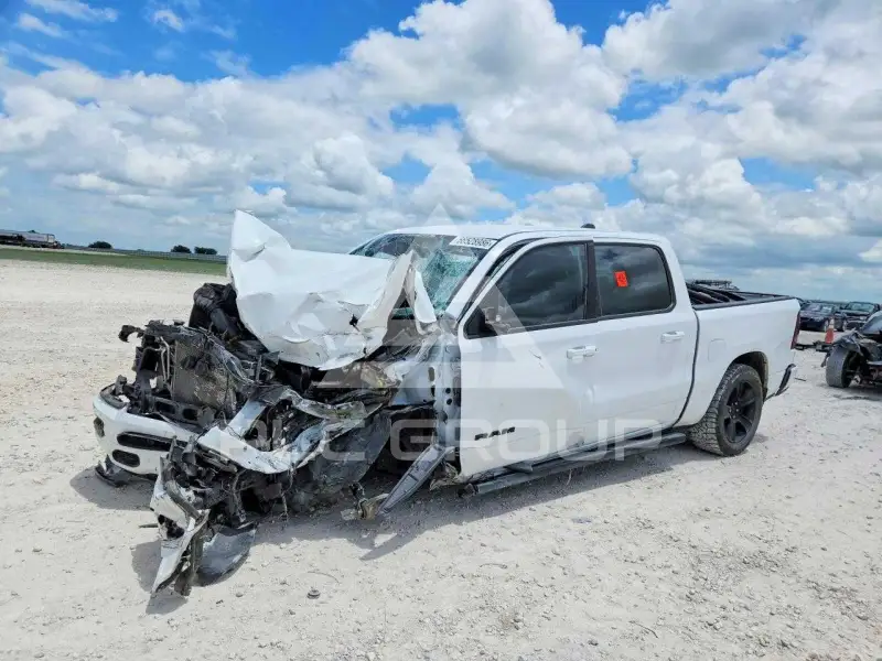 2021 RAM 1500 фото