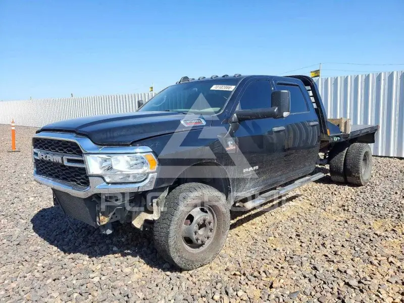 2021 RAM 3500 photo