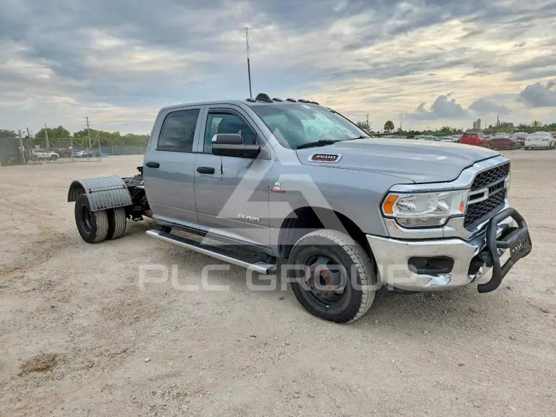 2021 RAM 3500 фото