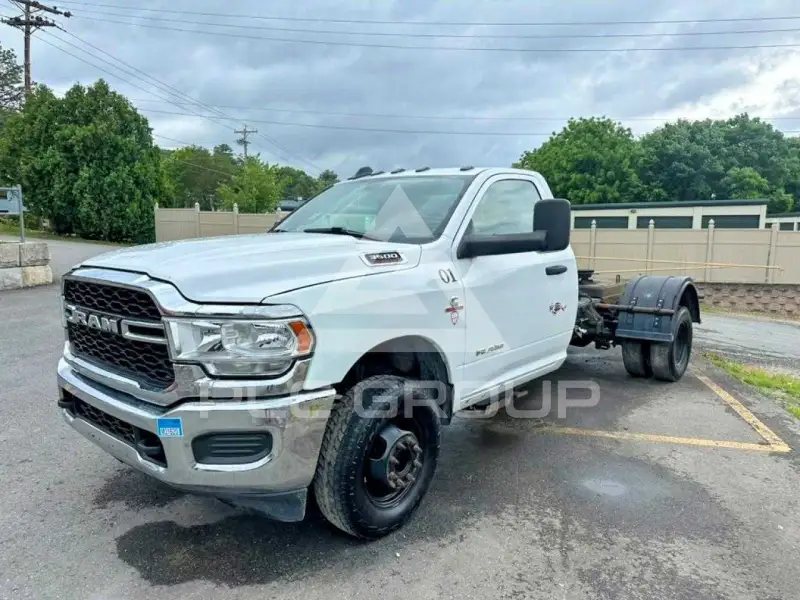 2021 RAM 3500 фото