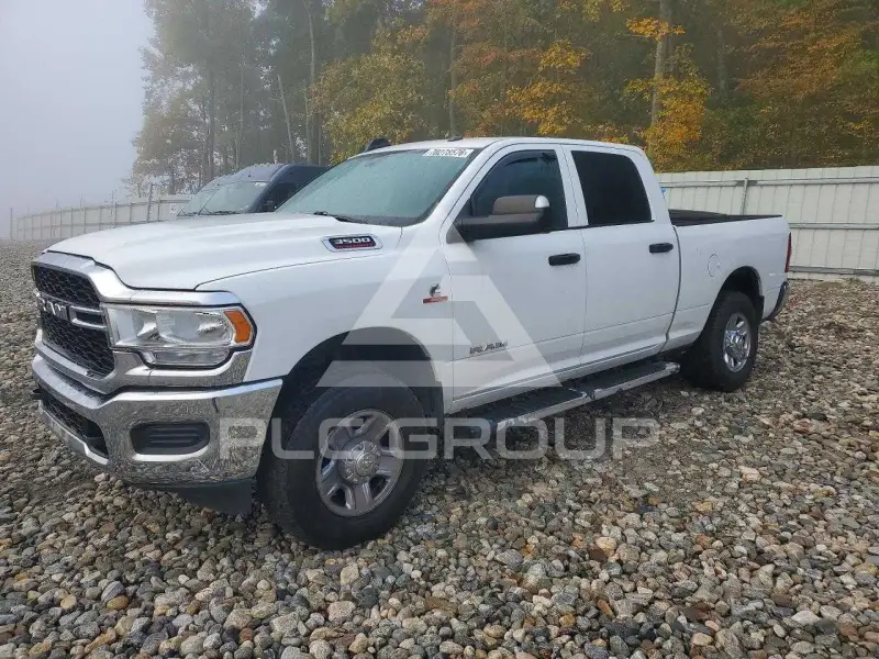2021 RAM 3500 photo