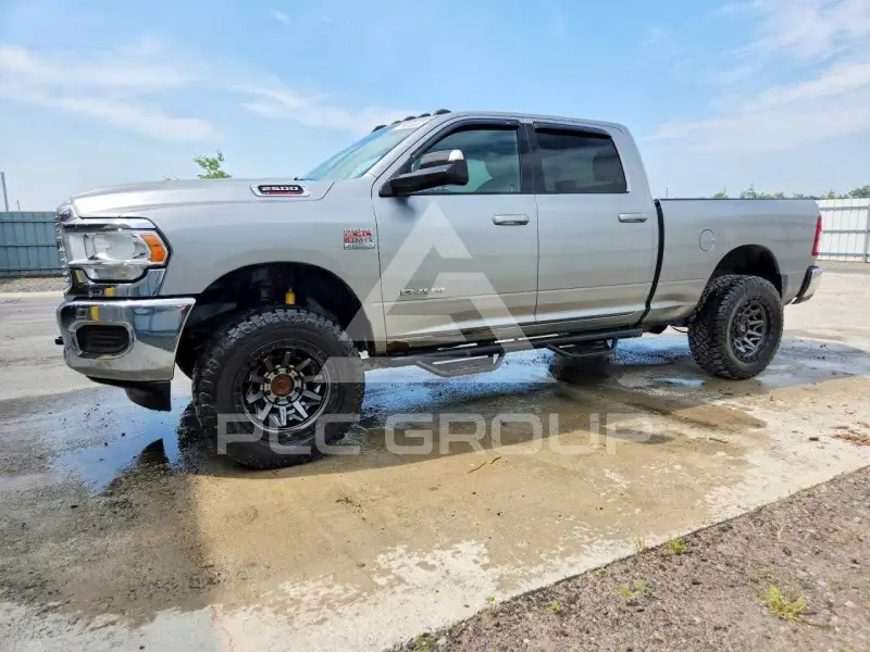 2021 RAM 2500 фото