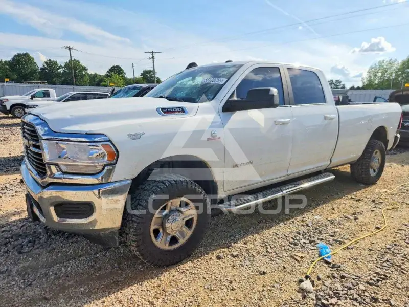 2021 RAM 2500 photo