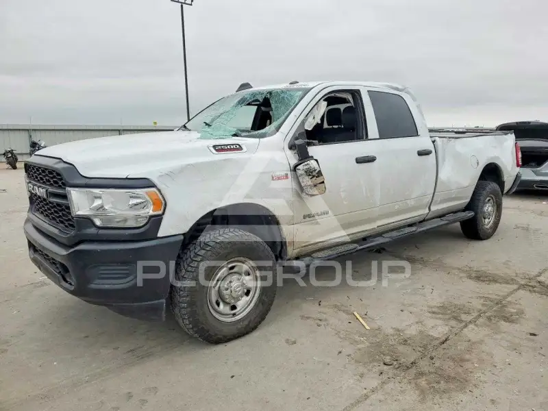 2021 RAM 2500 photo