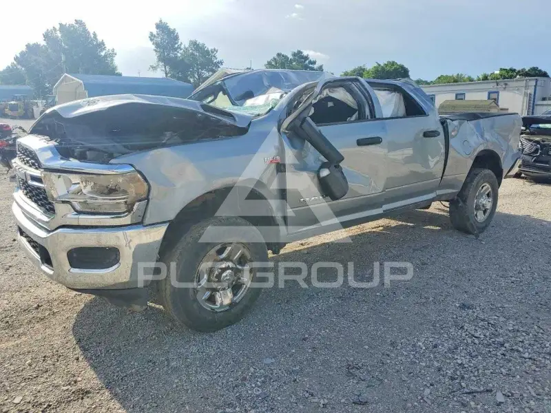 2021 RAM 2500 photo
