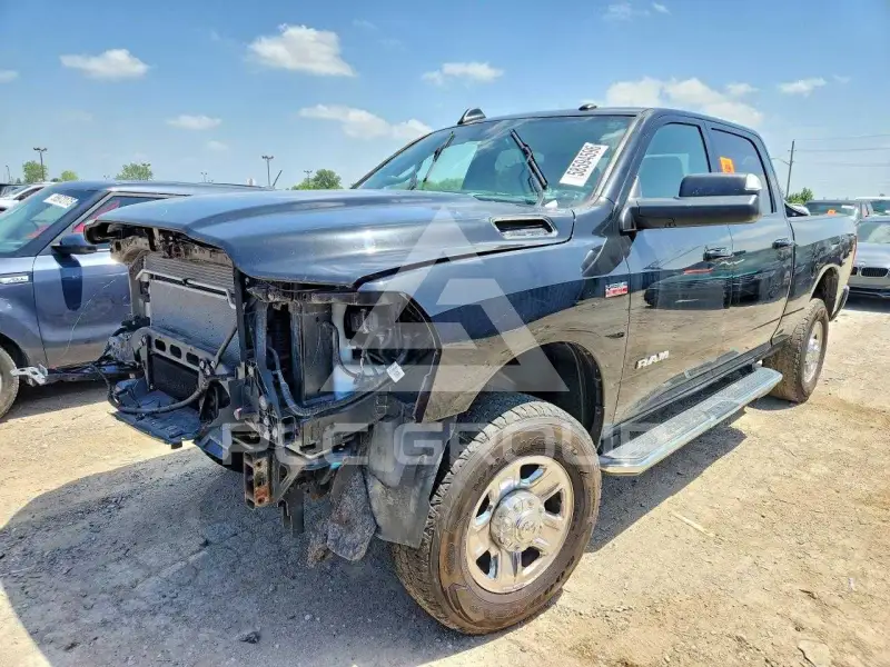 2021 RAM 2500 photo