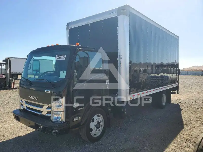 2021 Isuzu NPR фото