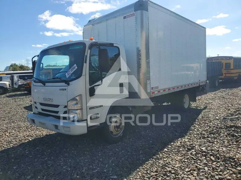 2021 Isuzu NPR photo