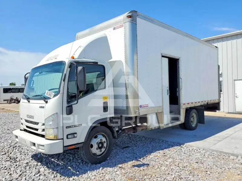 2021 Isuzu NPR фото