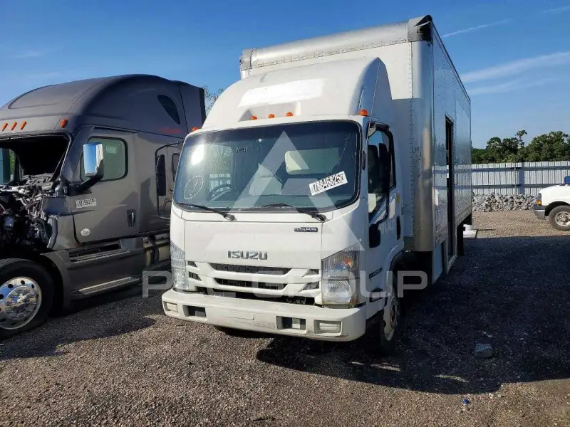2021 Isuzu NPR фото
