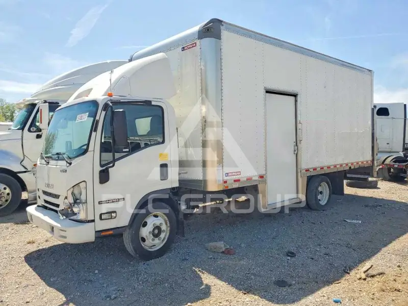 2021 Isuzu NPR photo