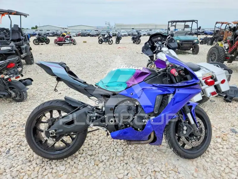 2021 Yamaha YZF1000 фото