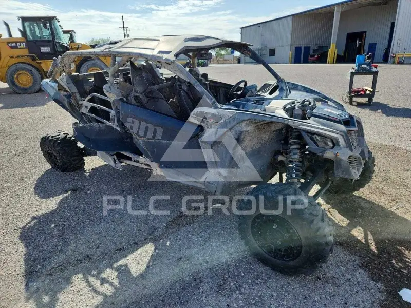 2021 Can-AM Sidebyside фото