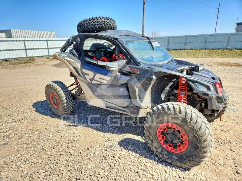 2021 Can-AM Sidebyside фото