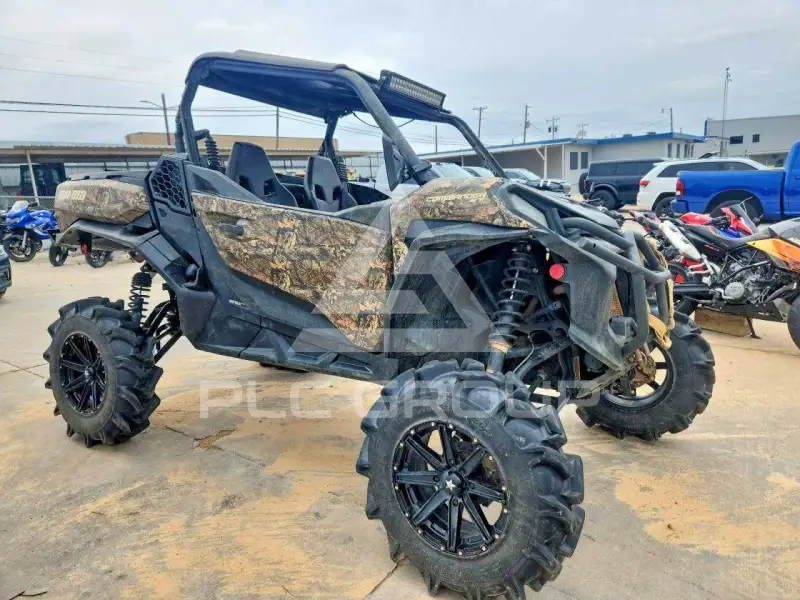 2021 Can-AM Sidebyside фото