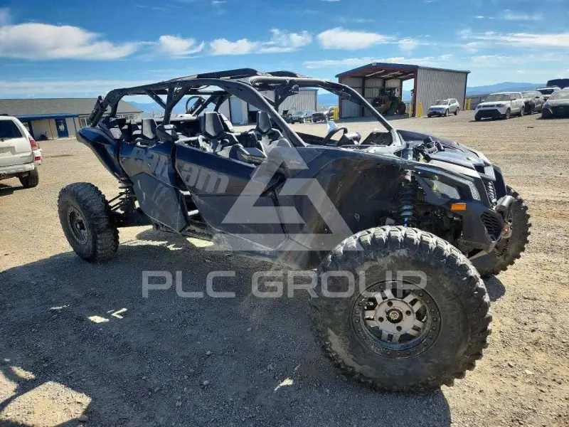 2021 Can-AM Sidebyside photo