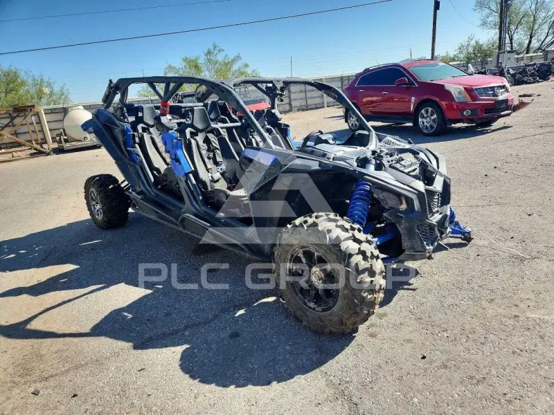 2021 Can-AM Sidebyside фото