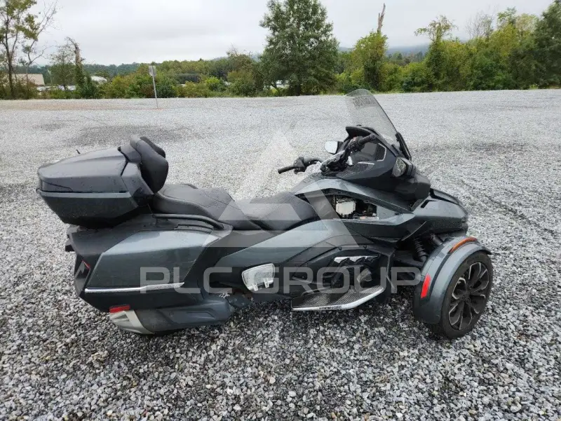 2021 Can-AM SPYDER фото