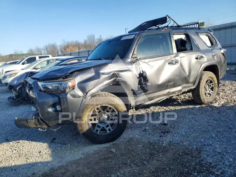 2021 Toyota 4 RUNNER фото