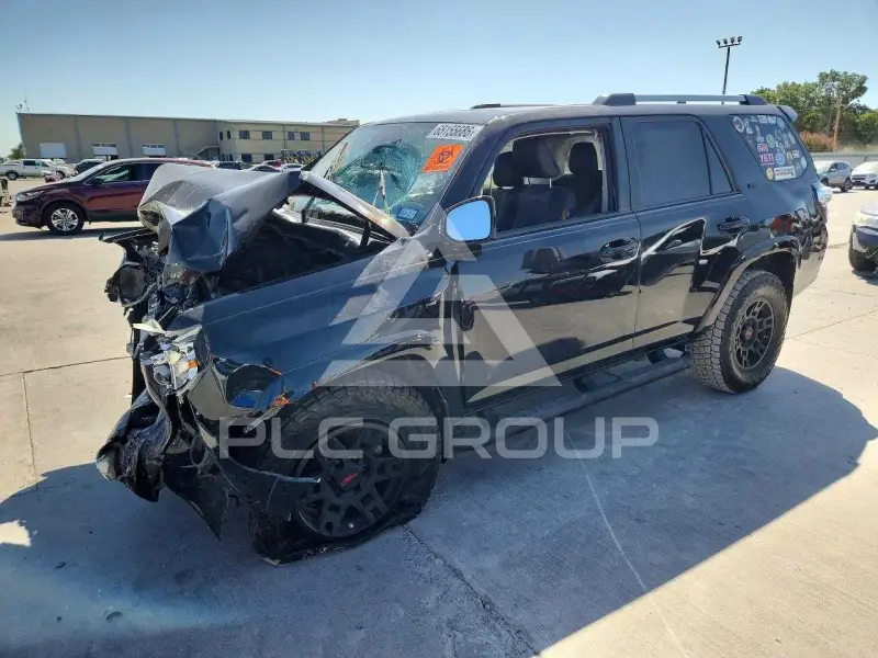 2021 Toyota 4 RUNNER photo