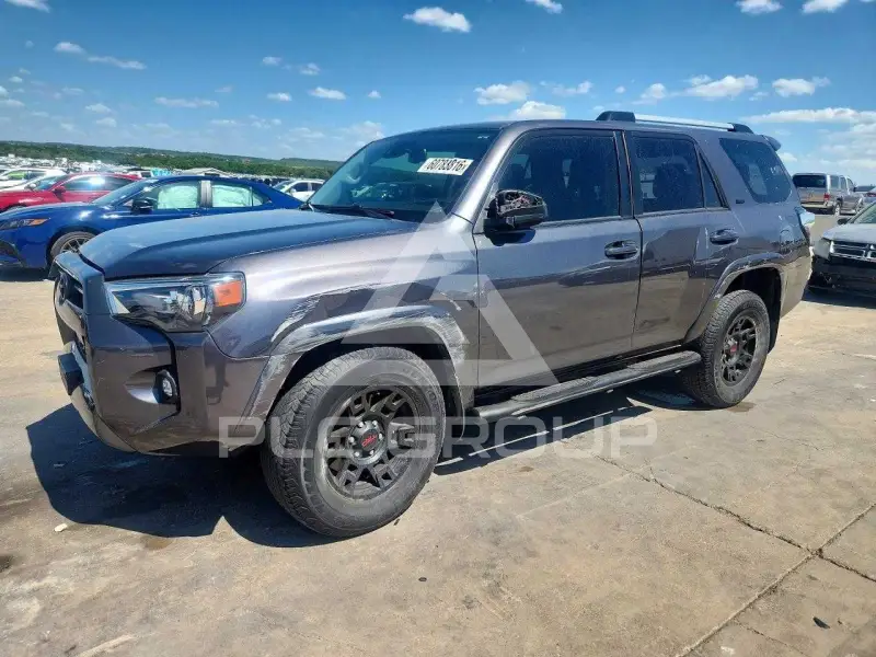 2021 Toyota 4 RUNNER photo