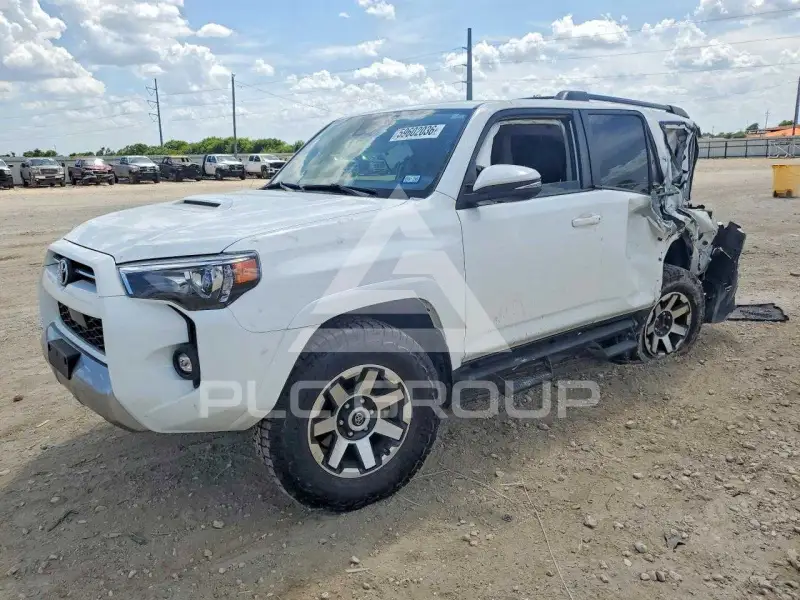 2021 Toyota 4 RUNNER фото