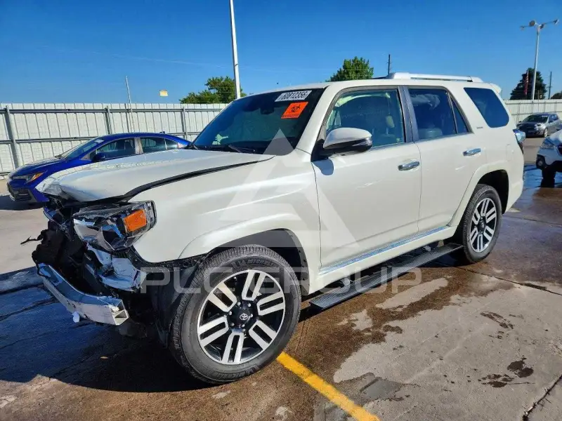 2021 Toyota 4 RUNNER photo