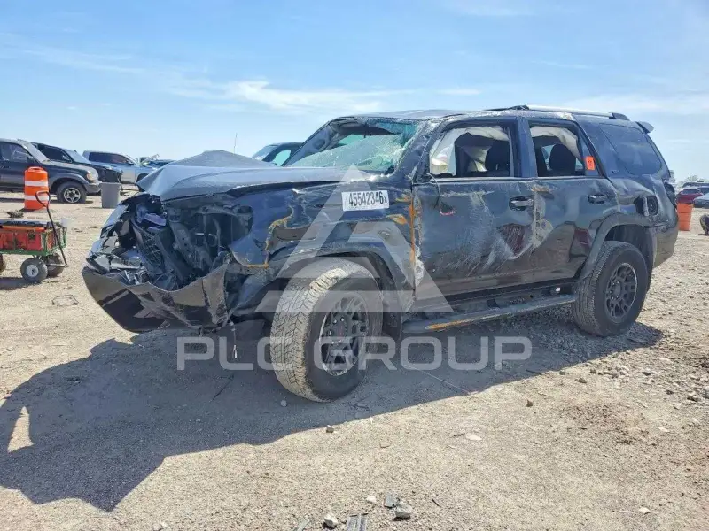 2021 Toyota 4 RUNNER фото