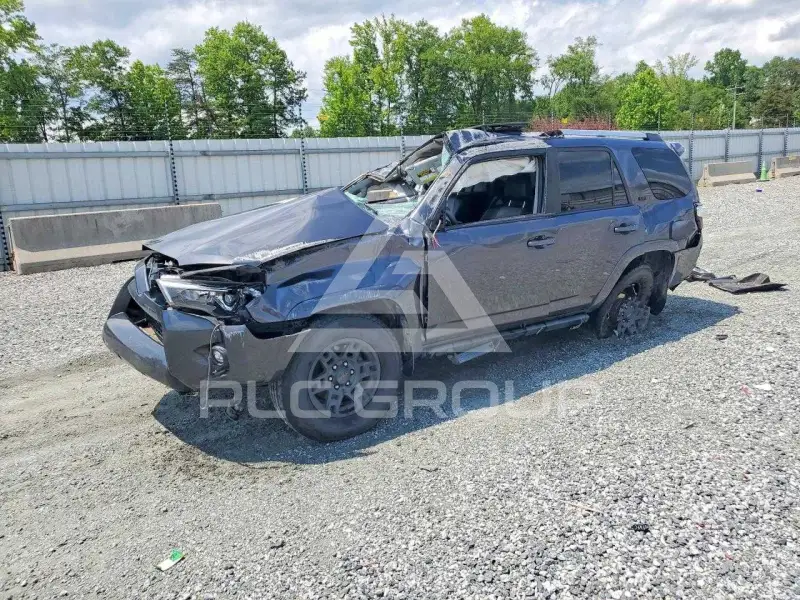 2021 Toyota 4 RUNNER фото