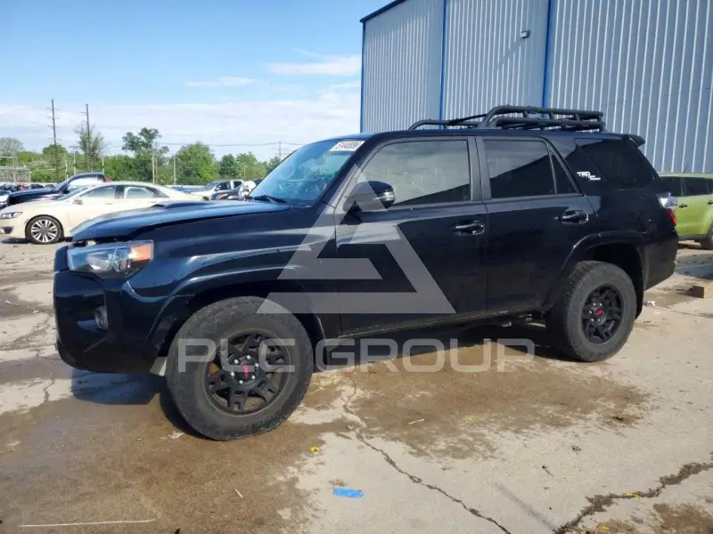 2021 Toyota 4 RUNNER фото