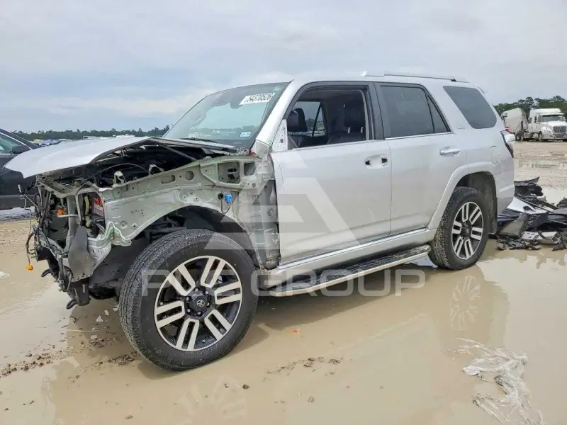 2021 Toyota 4 RUNNER фото