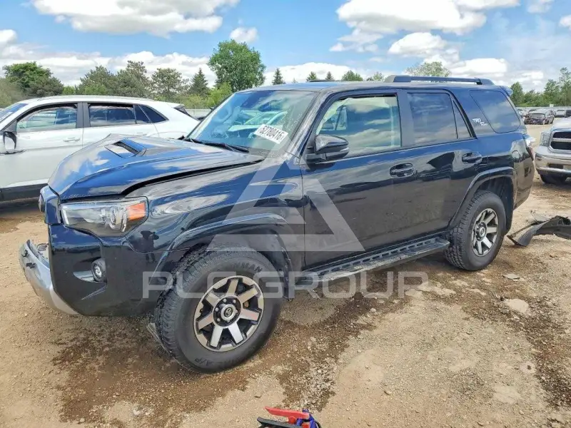 2021 Toyota 4 RUNNER photo