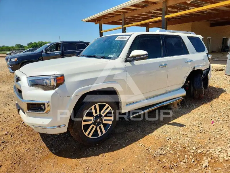 2021 Toyota 4 RUNNER photo