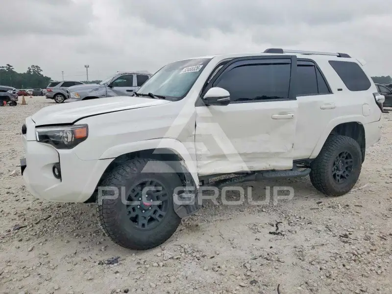 2021 Toyota 4 RUNNER фото