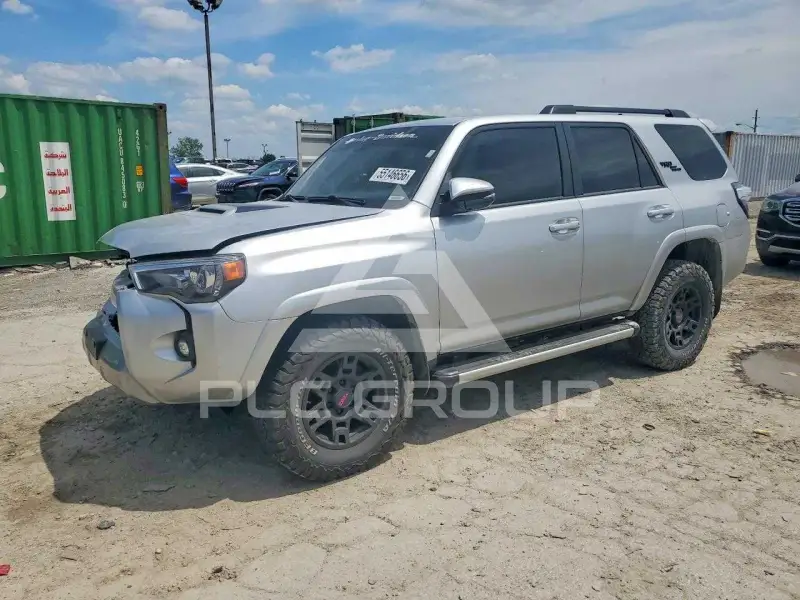 2021 Toyota 4 RUNNER фото