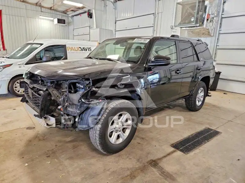 2021 Toyota 4 RUNNER photo