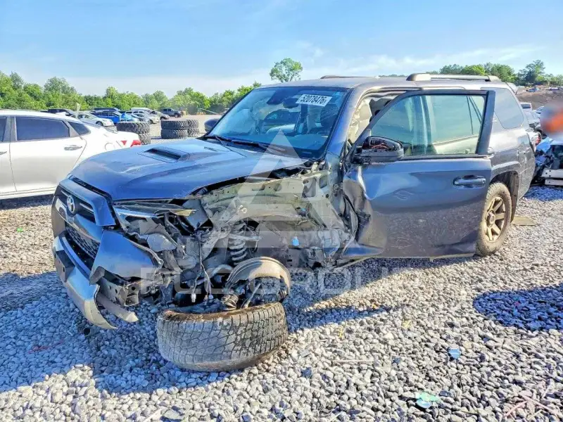 2021 Toyota 4 RUNNER фото