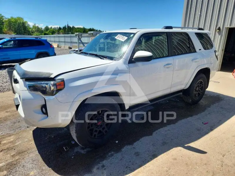 2021 Toyota 4 RUNNER photo