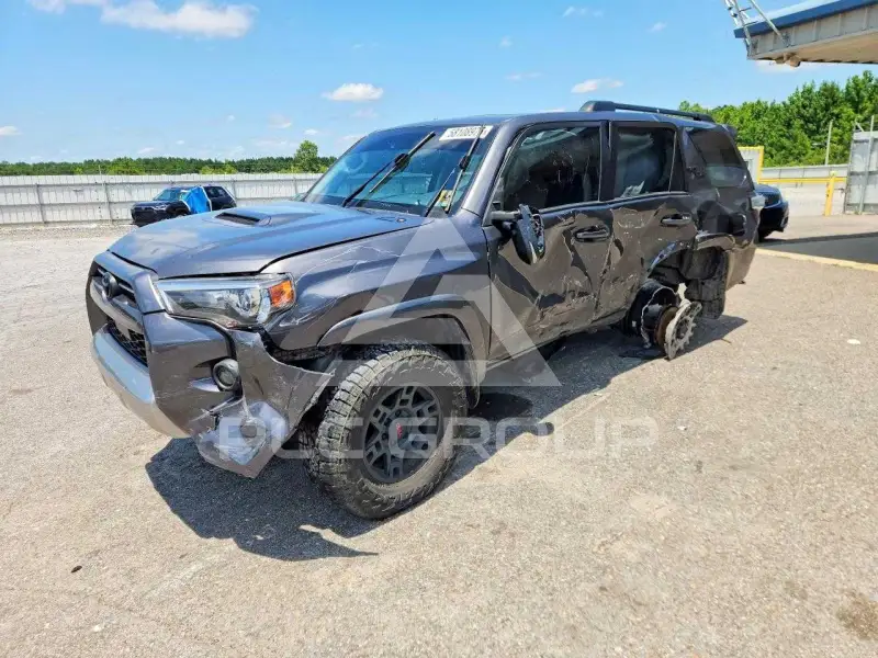 2021 Toyota 4 RUNNER фото