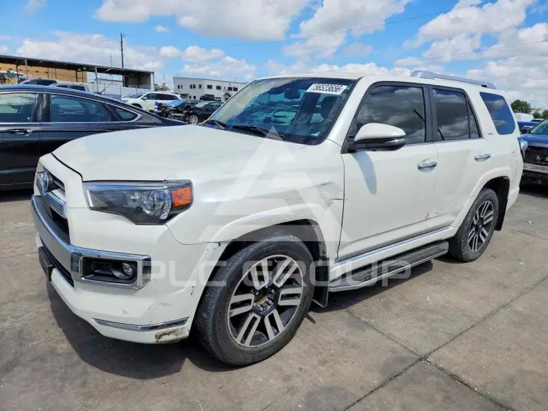2021 Toyota 4 RUNNER фото
