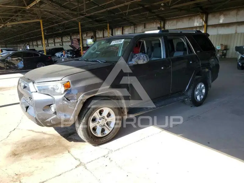 2021 Toyota 4 RUNNER photo