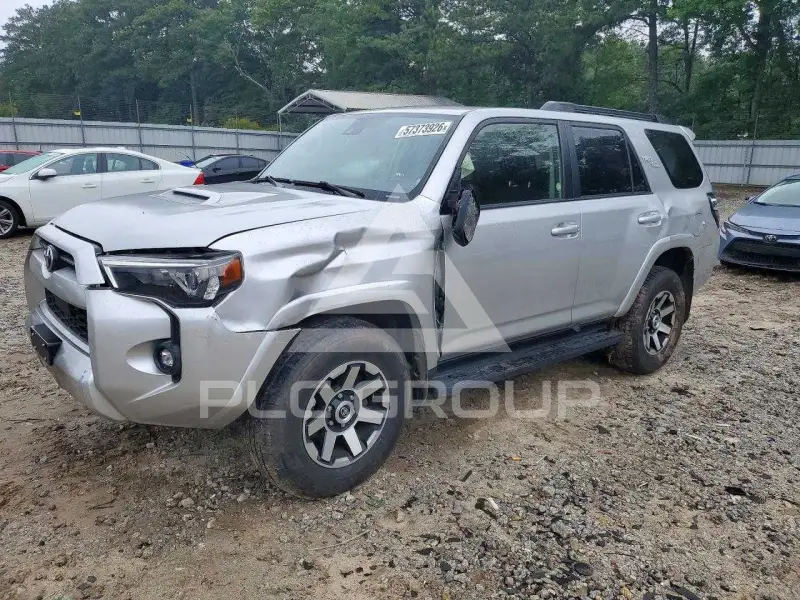2021 Toyota 4 RUNNER фото