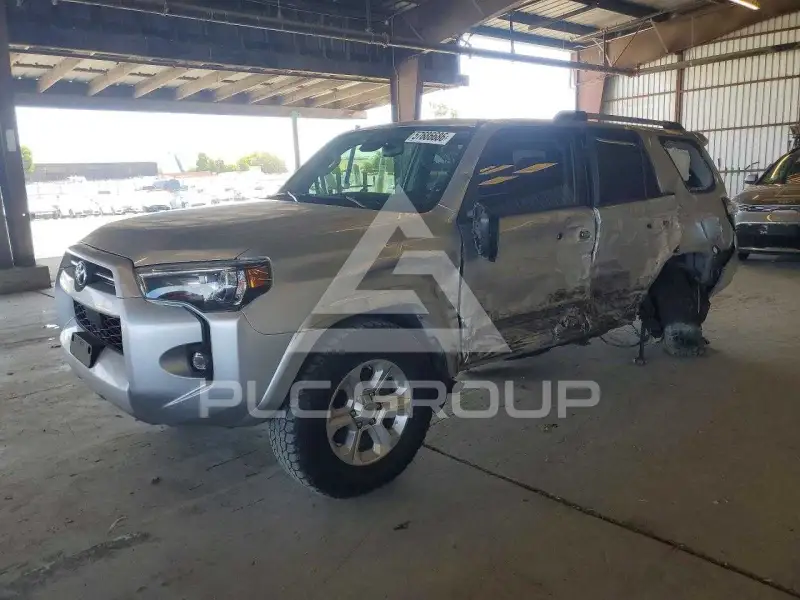 2021 Toyota 4 RUNNER фото