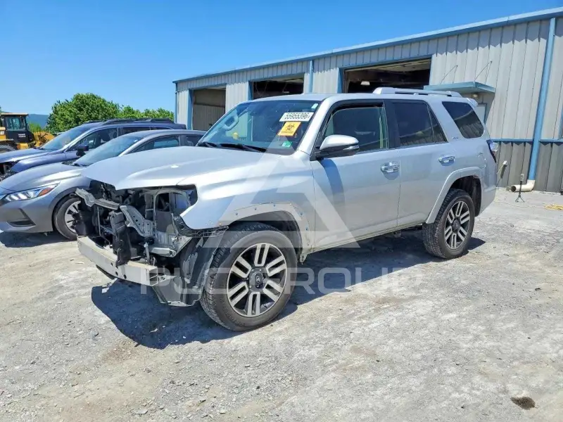 2021 Toyota 4 RUNNER photo